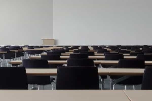 2025年南通大学在浙江招生代码及专业代码是多少？如何查询？